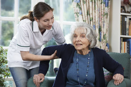 How Toronto’s Senior Home Care Services Cater to Diverse Needs